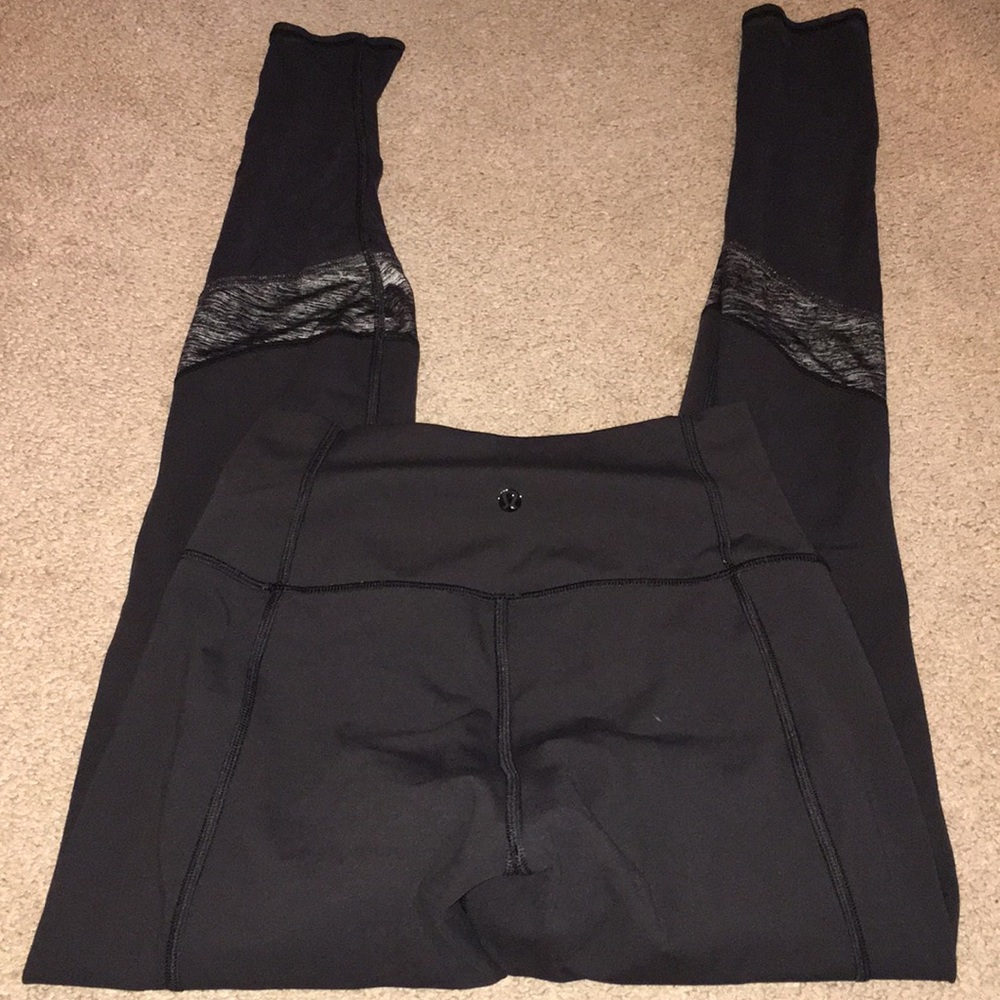 Black Lululemon leggings